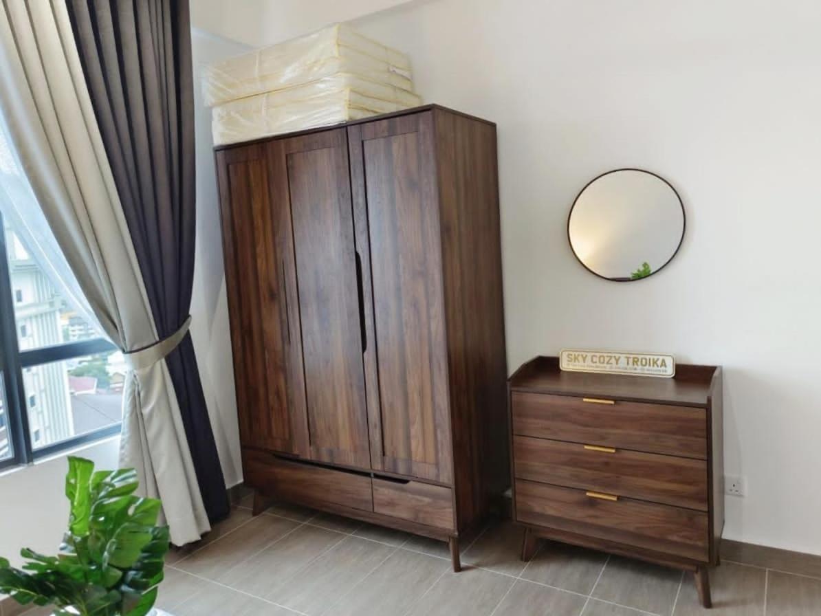 Sky Cozy Troika Residence, 1 Bedroom 4-6 Pax, 2 Bedrooms 6-8 Pax, Pool Vew, Sky & City View, Free Parking, Pool, Unlimited Wifi & Netflix 哥打巴鲁 外观 照片