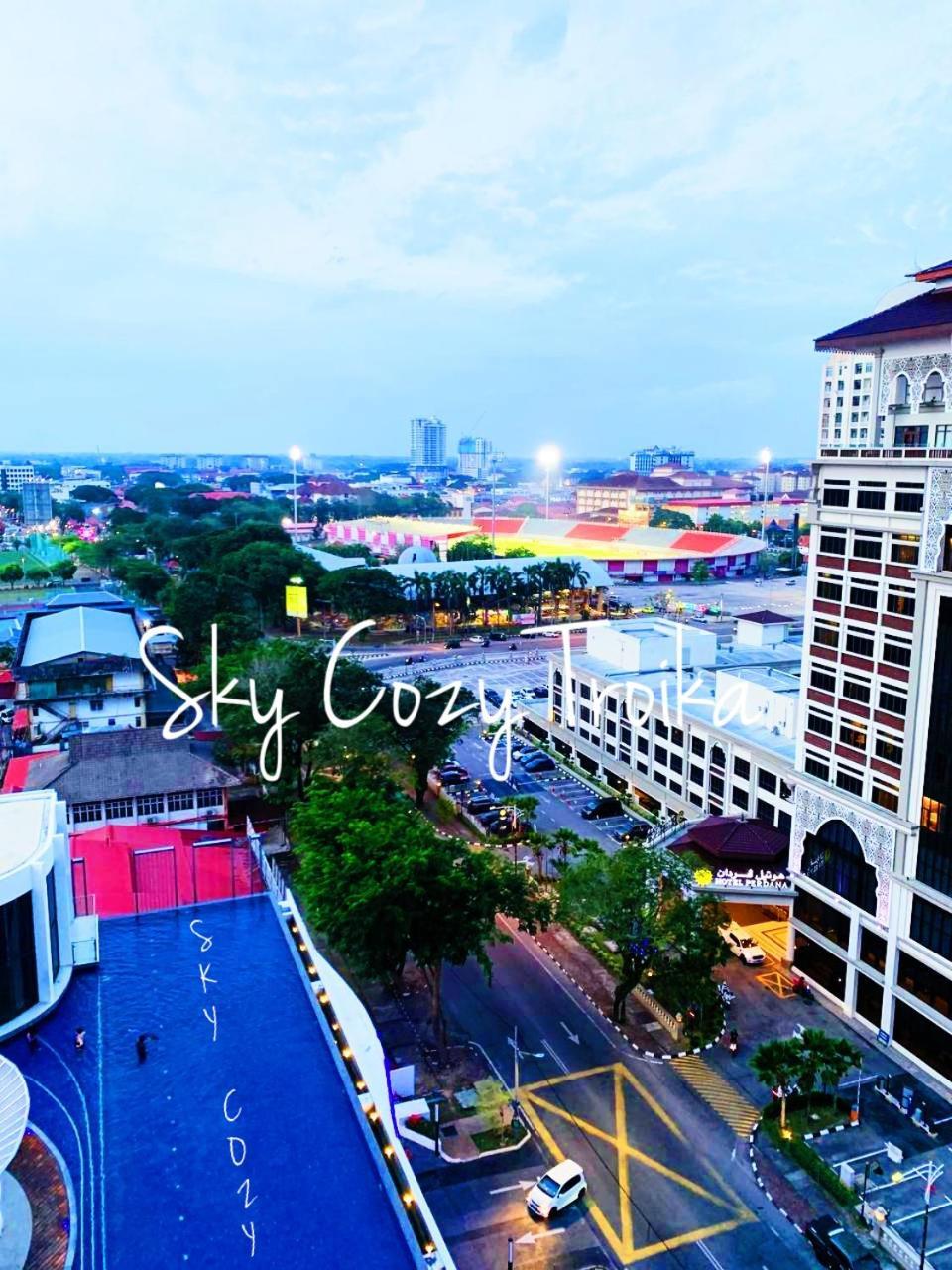 Sky Cozy Troika Residence, 1 Bedroom 4-6 Pax, 2 Bedrooms 6-8 Pax, Pool Vew, Sky & City View, Free Parking, Pool, Unlimited Wifi & Netflix 哥打巴鲁 外观 照片